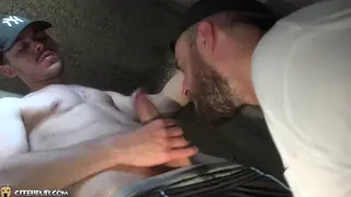 Muscular Hunk Face-Fucks Slim Twink POV Outdoors