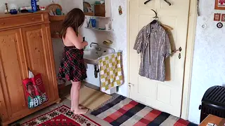 Voluptuous British Wife Swallows Three Loads Eagerly