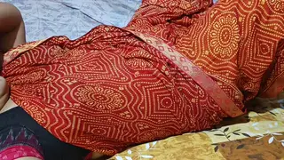 Indian Wife Enjoys Passionate Encounter in Traditional Attire