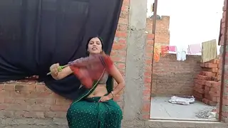 Indian Teen Bride Receives Facial on Wedding Night
