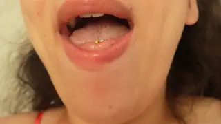 Petite Woman Gives POV Blowjob in Giantess Fantasy