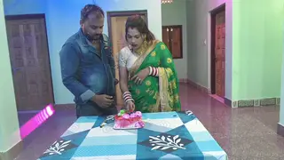 Indian Bhabhi Celebrates New Year With Hard Fuck From Devar