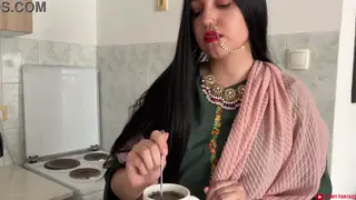 Bollywood Couple Fucks in Hindi Dirty Talk
