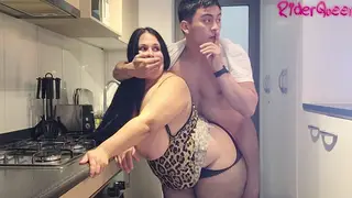 Voluptuous Stepmom Takes Anal From Stepson On Holiday