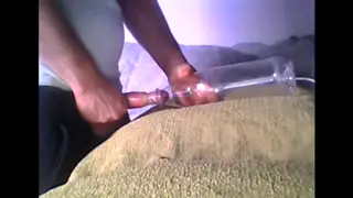 European Amateur Uses Pump Toy for Oral Play