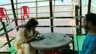 Indian Tourist Enjoys Anal and Doggystyle on Holiday