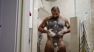 Hairy European Bear Flexes and Jerks Off in Gym