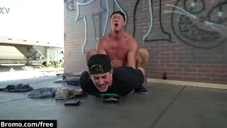 Muscular Jocks Fuck Raw Outdoors With Spanking and Rimming