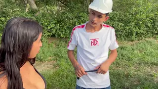 Busty Latina Nanny Fucks a Stranger in a Car for a Free Repair