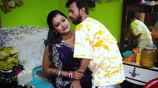 Indian MILF Cheats with Anal Kitchen Encounter