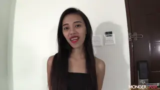 Petite Pregnant Filipina Begs for a Deep Creampie