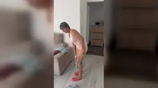 Curvy Mature Wife Spreads Wide for Deep Anal
