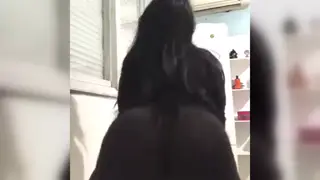 Latina Curvy Babe Teases With Jerk Off Challenge