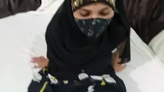 Indian MILF Takes Anal Creampie in Close-Up