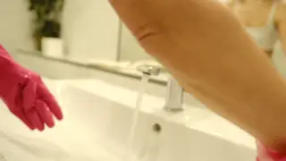 MILF Maid Seduces Her Client in the Bathroom