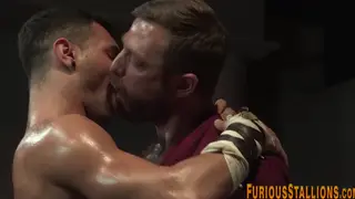 Tattooed Hunk Gets Rimmed and Takes a Mouthful