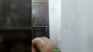 Indian MILF Fingers Herself to Squirting Orgasm in Bathroom