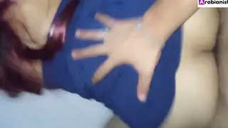 Arab MILF Rides Outdoors with Massive Ass Bouncing