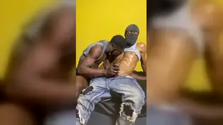 Muscle Daddy and Femboy Exchange Oral Before Facial