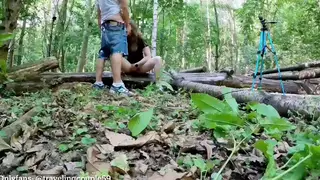 Teen Couple Fucks Outdoors in Broad Daylight
