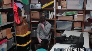 Black Stud Breeds White Twink Bareback for Creampie