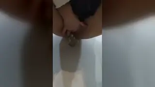 Middle Eastern MILF Shows Off Her Mature Body