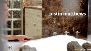 Muscular Stepbrothers Fuck Bareback After Rimming