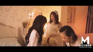 Asian Beauty Enjoys Outdoor 69 and Anal in Stockings