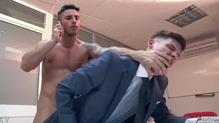 Two Men Connect in Brief Amateur Clip