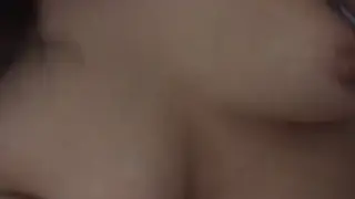 Middle Eastern Woman Rides Lover in Homemade Clip