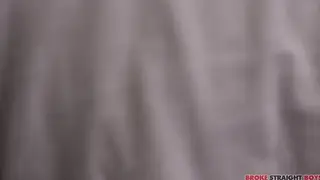 Muscular Jock Takes It Bareback After Oral