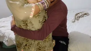 Indian Sister-in-Law Cheats With Brother-in-Law in Homemade Clip