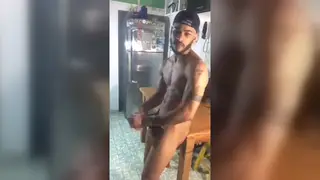 Muscular Indian Daddy Gets Post-Gym Service