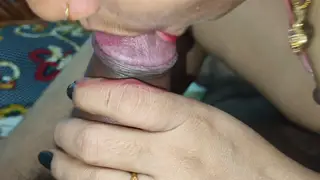 Indian Housewife Takes Her Husband Deep to a Mouthful
