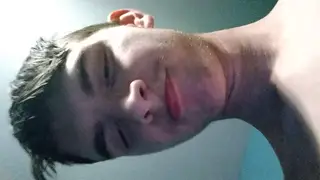 Teen Twink Strips Down for Solo Show