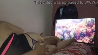 Voluptuous MILF Trades Her Curves for Cash