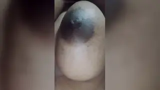 Indian MILF Reveals Her Body and Fingers Herself Solo
