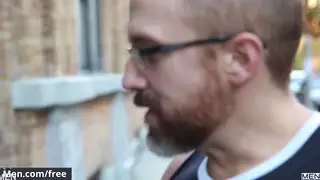 Muscular Studs Swap Oral Before Bareback Drilling