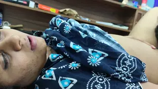 Indian Teen Enjoys Husband's Oral Worship in Homemade Clip