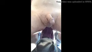 Amateur Pair Explores Massive Size Together