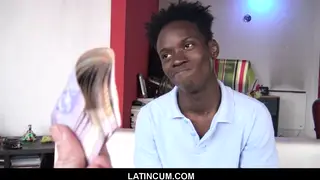 Ebony Amateur Takes BBC Bareback in POV