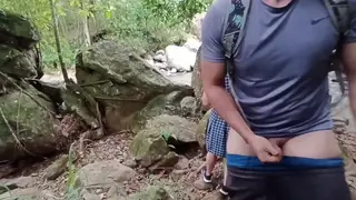 Curvy Girlfriend Takes Deep Throat Before Outdoor Doggystyle