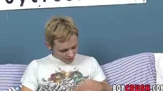 Fresh-Faced Twink Strips and Strokes to Explosive Finish