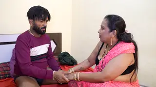 Indian Couple Fucks Outdoors With 69 and Squirt