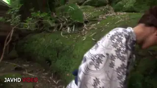 Japanese MILF Delivers Outdoor Blowjob in Threesome Finale