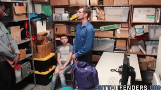 Young Thief Shared by BBC Trio in Bareback Threeway