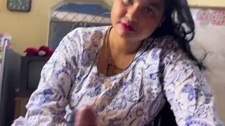 Indian Couple Fucks Outdoors with Handjob and Doggy