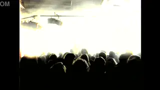 Amateur Music Fan Records a Private Solo Session