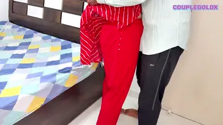 Indian Bhabhi Enjoys Outdoor Doggystyle With Her Driver