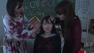 Asian Women in Uniform Explore Oral Lesbian Play